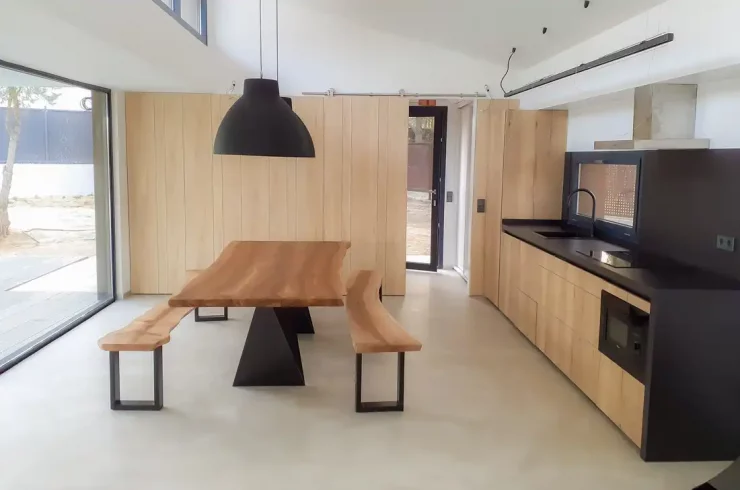 Detalles interiores de construcción de casa en Madrid